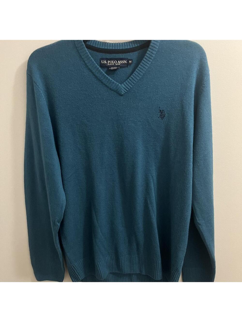 U.S. Polo Assn. V-neck sweater #preppy #classic